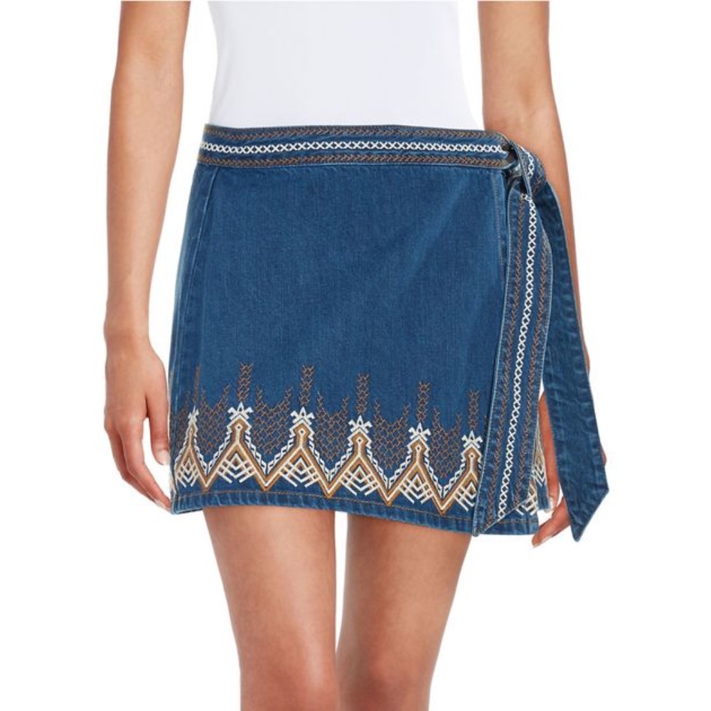 🎈Free People Embroidered Denim Wrap Skirt